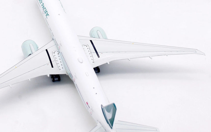 Aviation400 Cathay Pacific Boeing 777-367ER B-KQZ (detachable gear) 1/400 Aircraft Scale Model