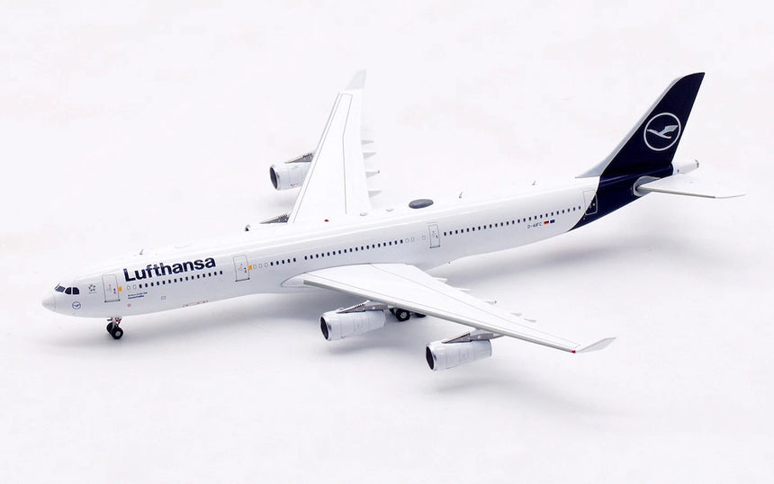 Aviation400 Lufthansa Airbus A340-313 D-AIFC 1/400 Scale