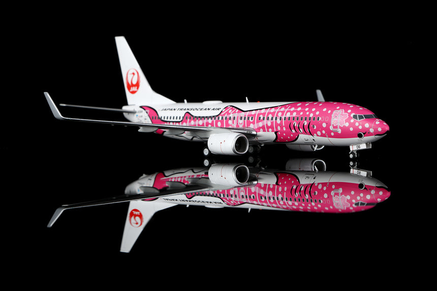 SQ Wings Japan Transocean Air Sakura Jinbei Boeing 737-800 JA06RK 1/200 Scale Model