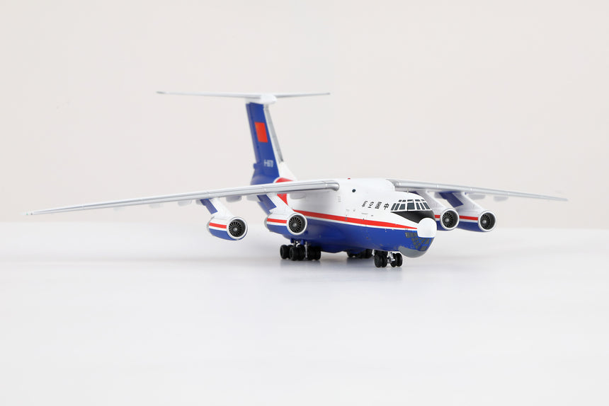 SQ Wings Chinese Air Force (PLAAF) Combat Ilyushin Il-76TD H-6670 1/200 Scale Model