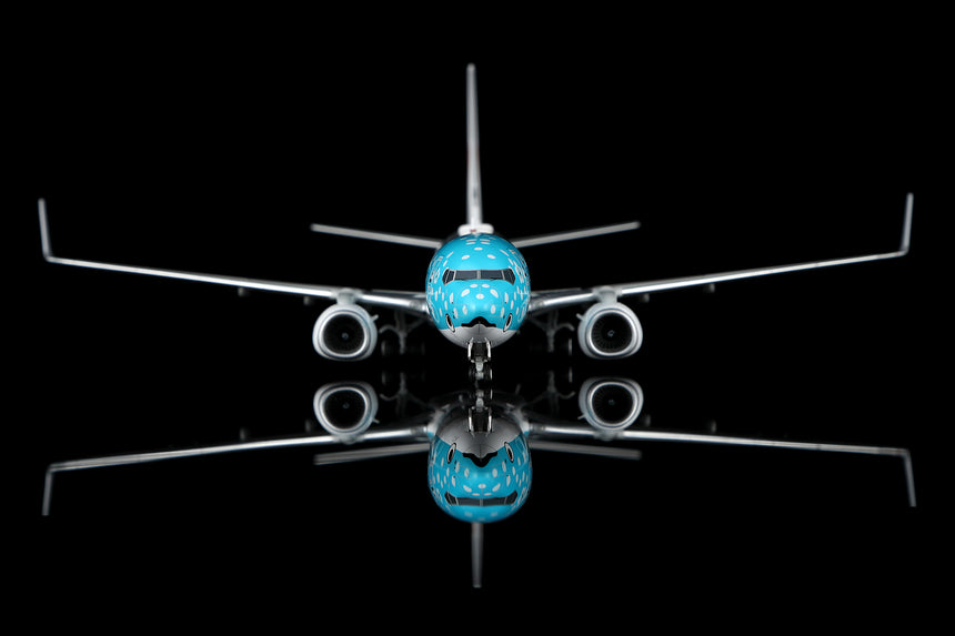 SQ Wings Japan Transocean Air Yui Jinbei Boeing 737-800 JA07RK 1/200 Scale Model