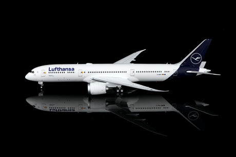 SQ Wings Lufthansa Boeing 787-9 D-ABPF 1/200 Scale Model