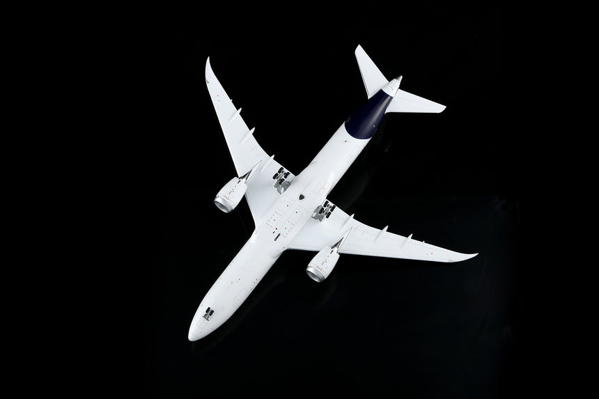 SQ Wings Lufthansa Boeing 787-9 D-ABPF 1/200 Scale Model