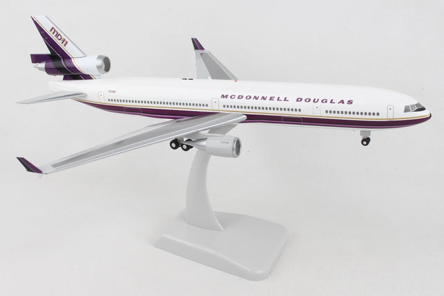 Hogan House Colors McDonnell Douglas Md-11 N211MD 1/200 Aircraft Scale Model