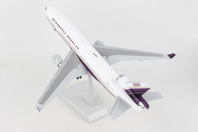 Hogan House Colors McDonnell Douglas Md-11 N211MD 1/200 Aircraft Scale Model