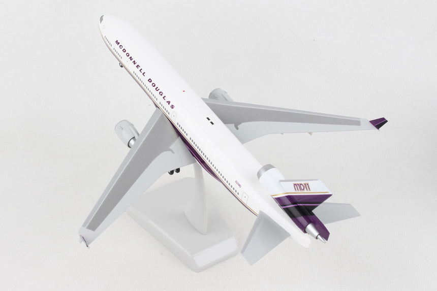 Hogan House Colors Mcdonnell Douglas Md-11 N211MD 1/200 Aircraft Scale Model