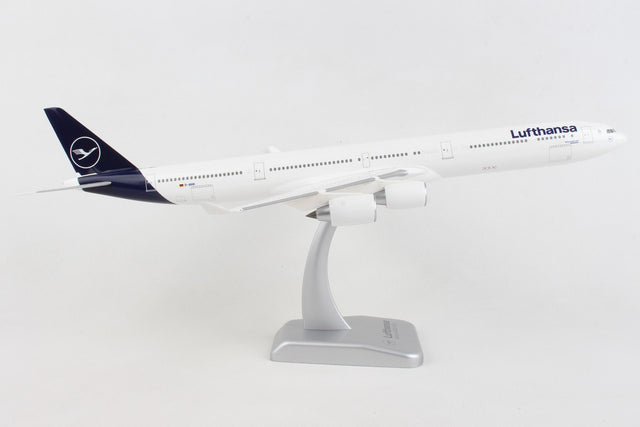 Hogan Lufthansa Airbus A340-600 New Livery D-AIHH 1/200 Aircraft Scale Model