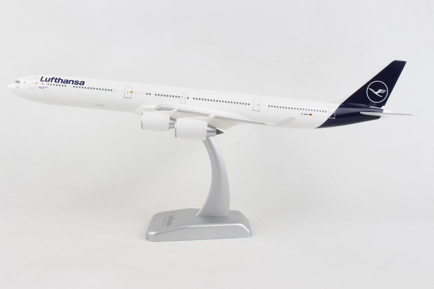 Hogan Lufthansa Airbus A340-600 New Livery D-AIHH 1/200 Aircraft Scale Model