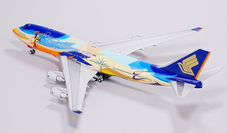 HX Models Singapore Airlines Boeing 747-400 9V-SPK "Tropical" Standard Version 1/400 Aircraft Scale Model