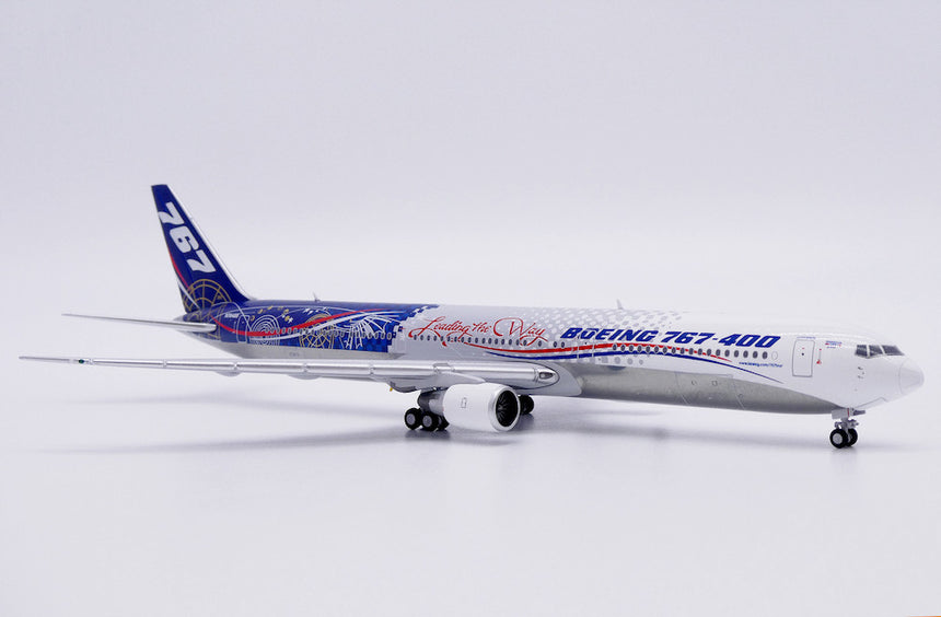 JC Wings Boeing House Color 767-400ER "Leading the Way" "Polished" (N76400 1/400 Scale