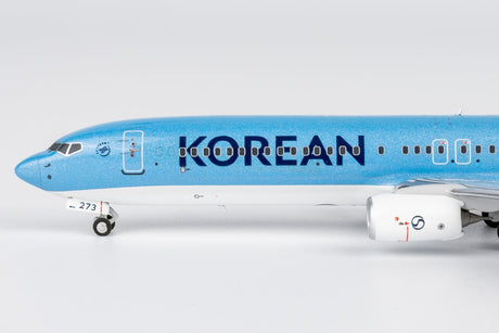 NG Models Korean Air (2025's livery) Boeing 737-900ER/w HL8273 1/400 Aircraft Scale Model