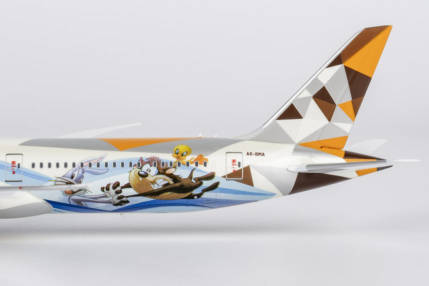 NG Models Etihad Airways Abu Dhabi Boeing 787-10 Dreamliner A6-BMA 1/400 Scale