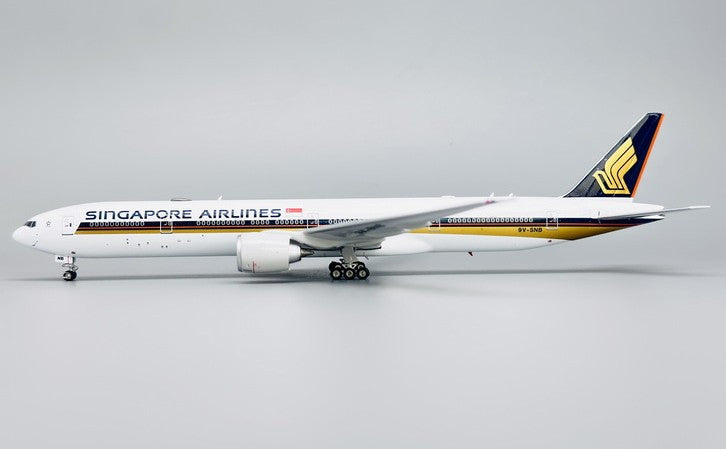 Phoenix Singapore Airlines Boeing B777-300ER 9V-SNB 1/400 Scale