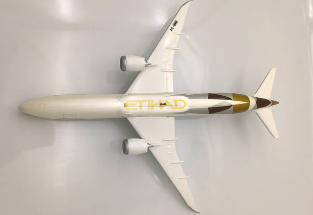 PPC Holland Etihad Dreamliner Boeing B787-10 1/200 Aircraft Scale Model