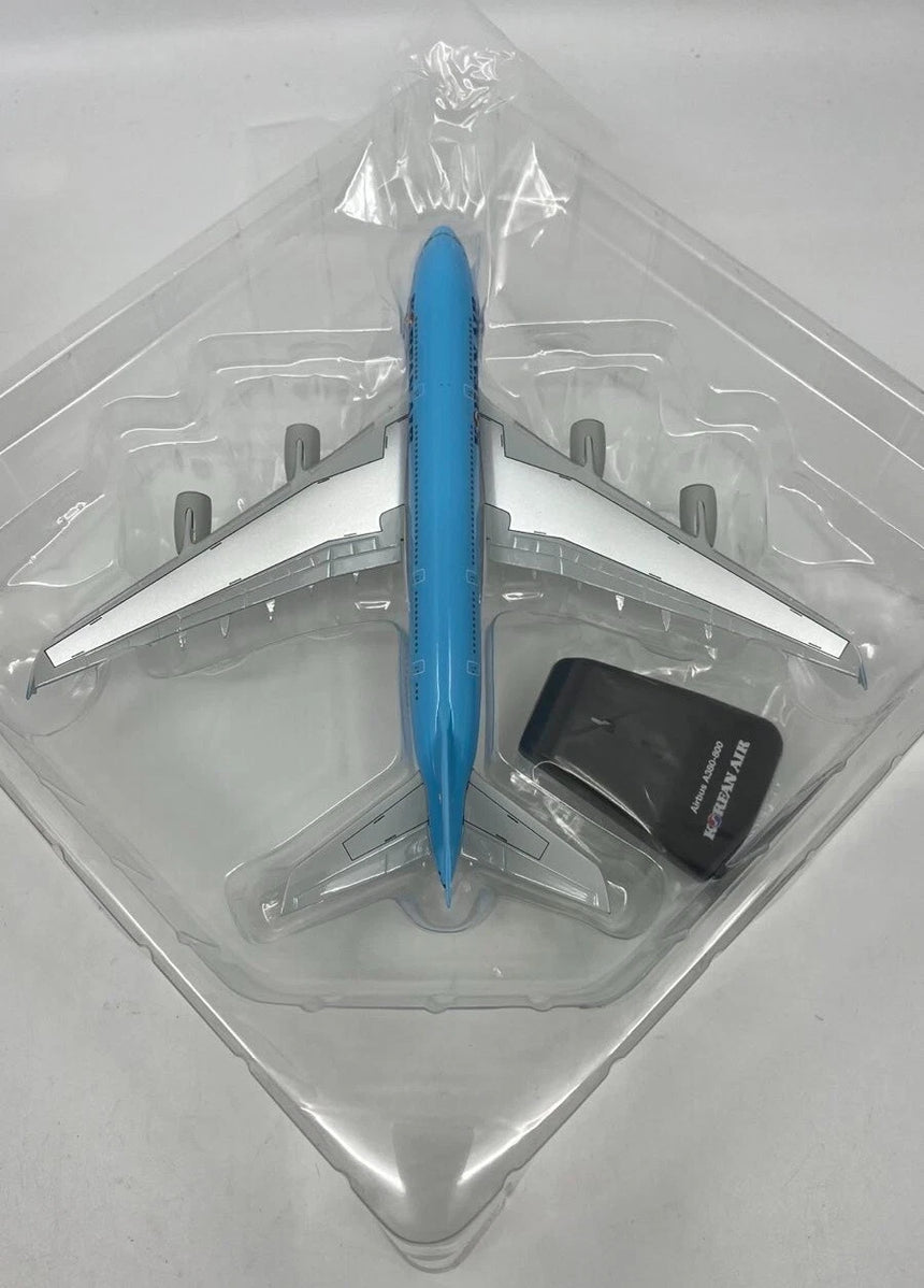 Hogan Korean Air Airbus A380 (Old Livery) (without landing gear) 1/400 Aircraft Scale Model