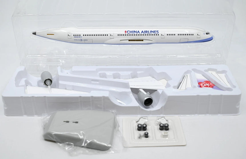 Hogan China Airlines Boeing 787-9 1/200 Aircraft Scale Model