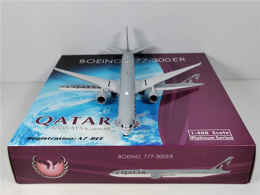 Phoenix Qatar Airways "25 Years of Excellence" Boeing 777-300ER A7-BEE 1/400 Aircraft Scale Model
