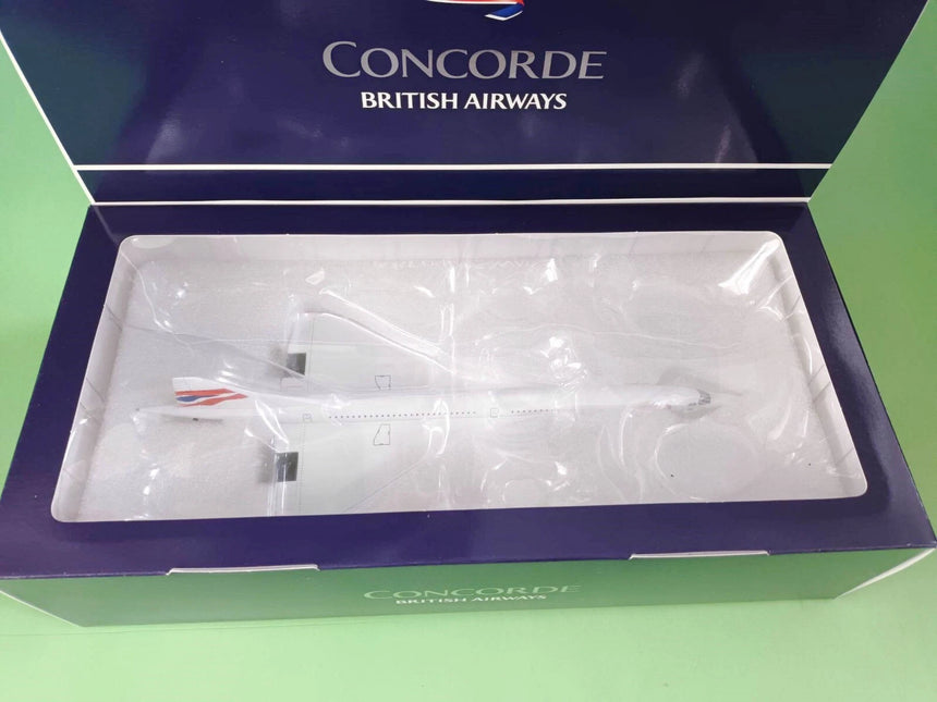 Hogan British Airways Concorde G-BOAB with Acrylic Stand 1/200 Scale