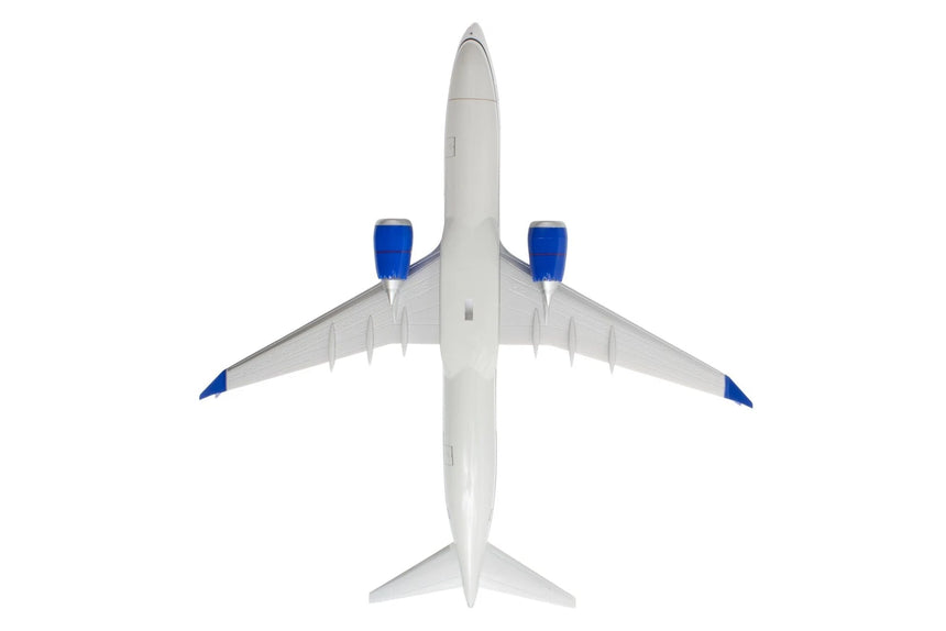 SkyMarks United Boeing B737Max8 1/130 Aircraft Scale Model