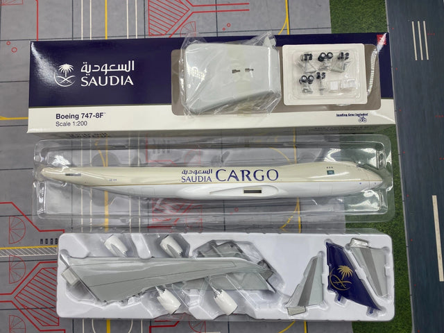 Hogan Boeing 747-8F Saudia Cargo HZ-A14 1/200 Aircraft Scale Model