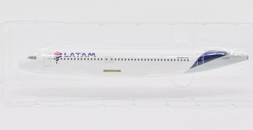 Hogan Airbus A320 LATAM 1/200 Scale