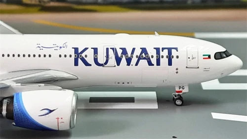 Phoenix Kuwait Airways Airbus A330-800Neo 9K-APG 1/400 Aircraft Scale Model
