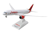 SkyMarks Avianca Boeing 787-8 W/Gear 2023 Livery 1/200 Aircraft Scale Model