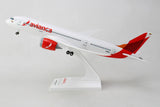SkyMarks Avianca Boeing 787-8 W/Gear 2023 Livery 1/200 Aircraft Scale Model