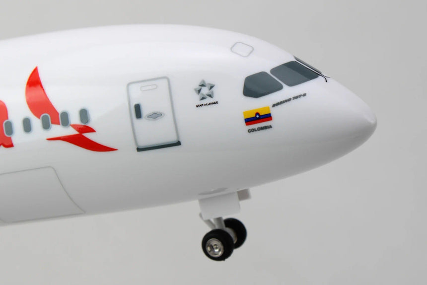 SkyMarks Avianca Boeing 787-8 W/Gear 2023 Livery 1/200 Aircraft Scale Model