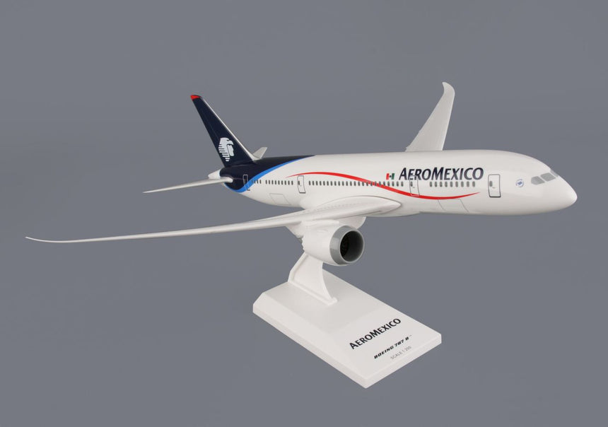 SkyMarks Aeromexico Boeing 787-8 1/200 SKR335