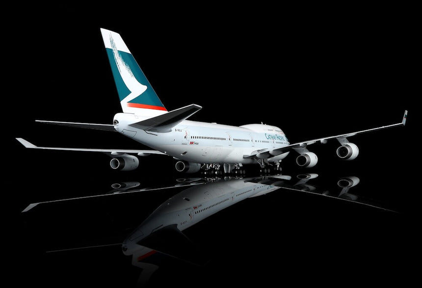 SQ Wings Cathay Pacific Boeing B747-400 B-HUJ 1/200 Aircraft Scale Model